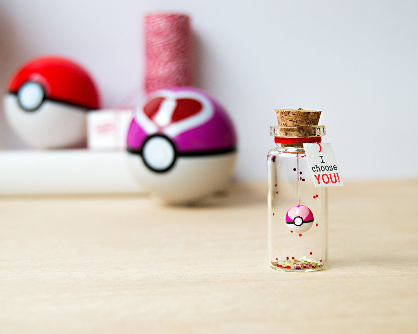 Love Ball Message Bottle: Valentine's Day Gift for Boyfriend, Girlfriend