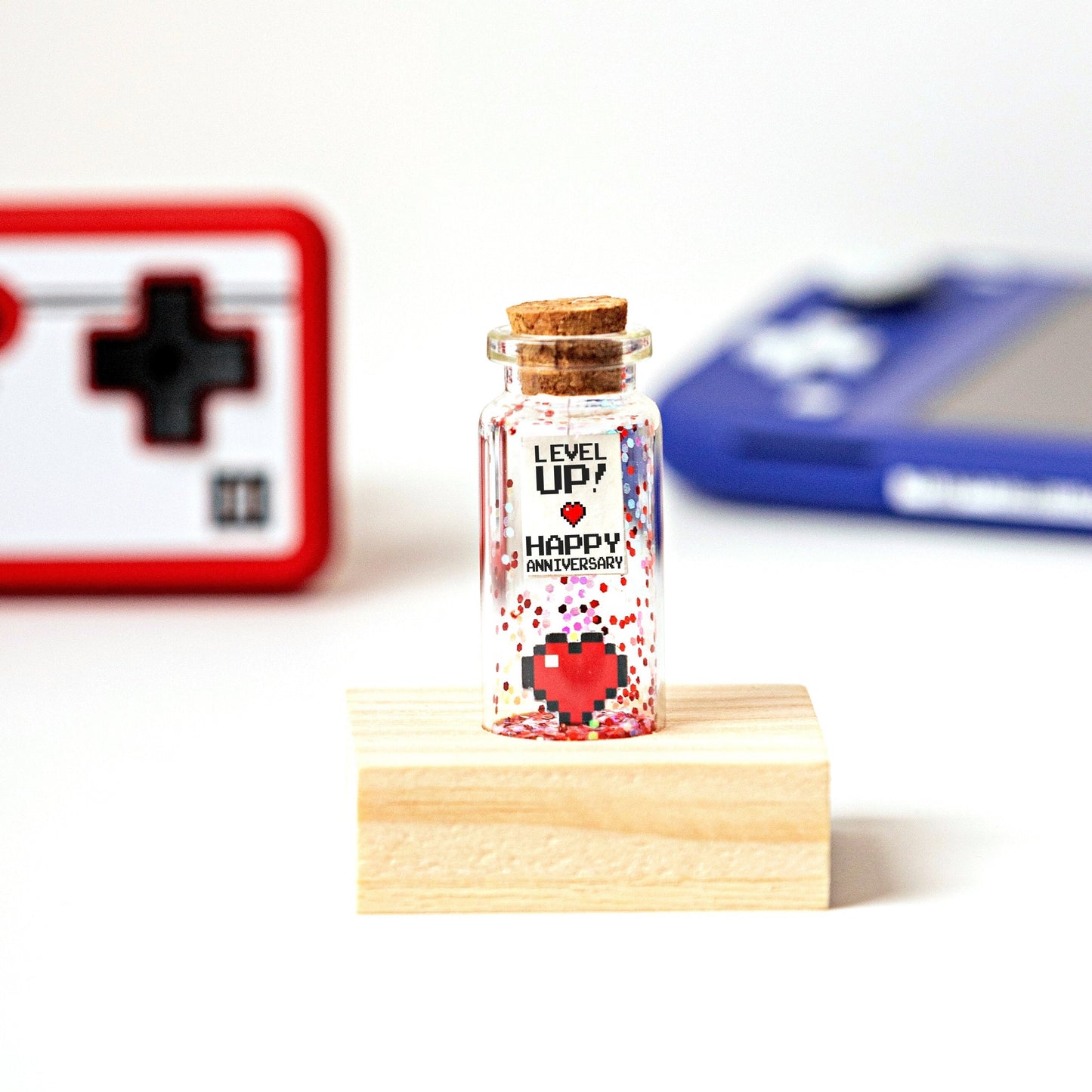 Personalized Gamer Gift: Pixel Heart Anniversary Bottle - I'd Pause My Game